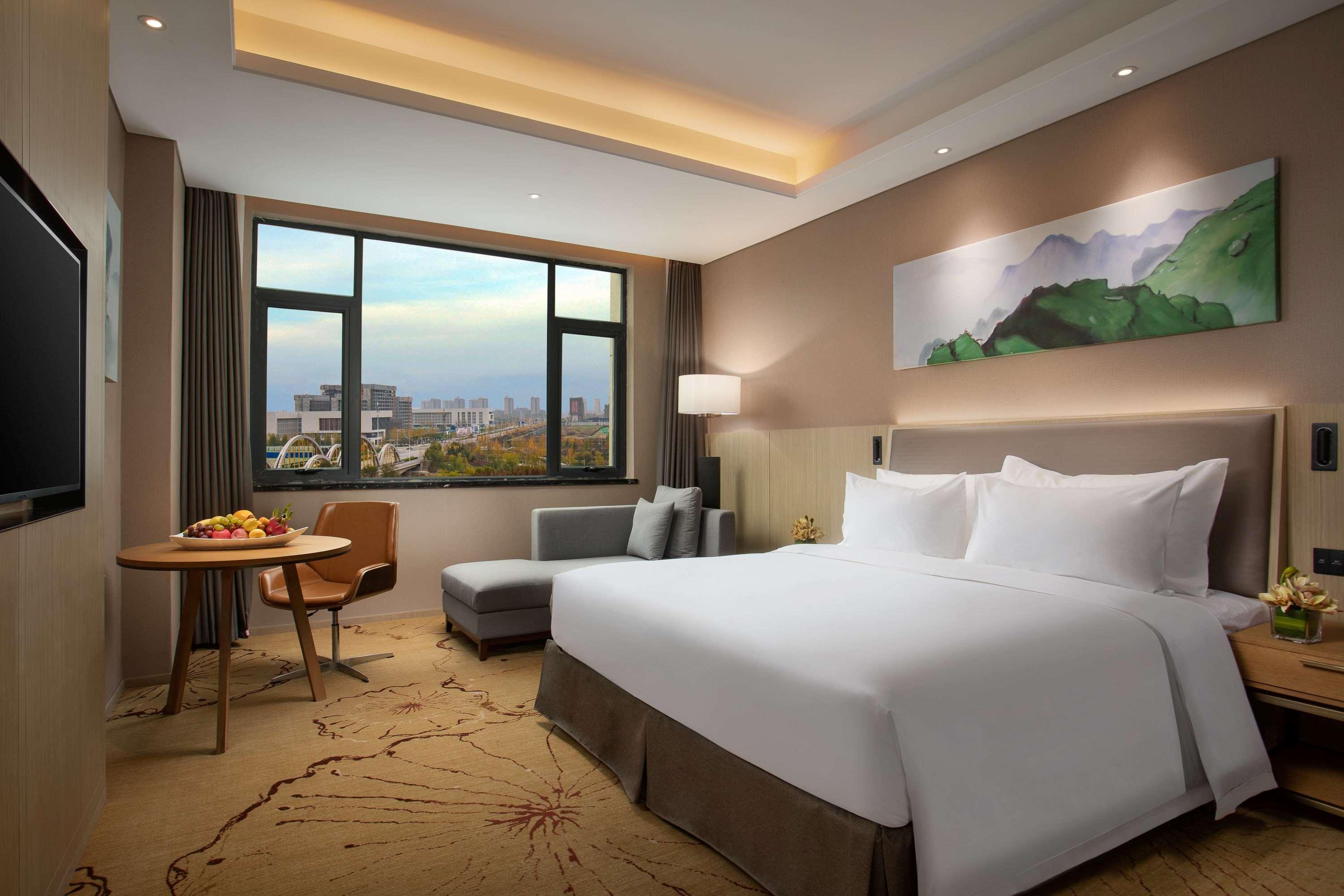 Ramada Wyndham Zhengzhou Xinzheng Hotel Xinzheng  Екстериор снимка